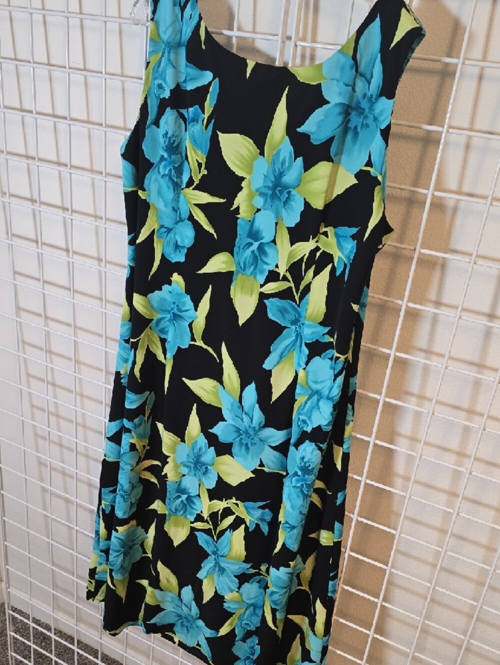 Studio I Black Midi Dress with Blue & Lime Tropical Floral Print Size 18W - Picture 9 of 11